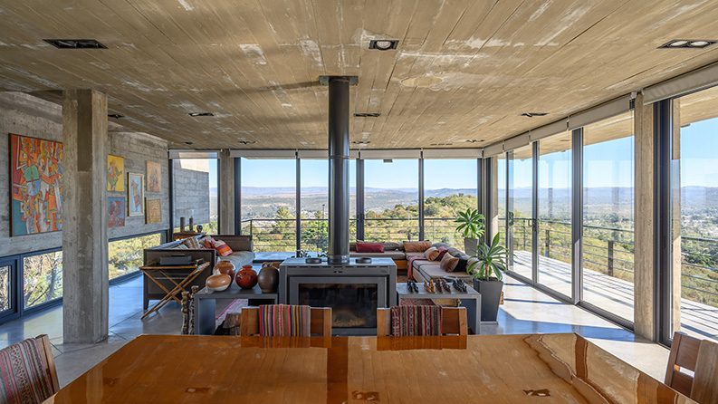 Casa en el Dragón by Cristián Nanzer