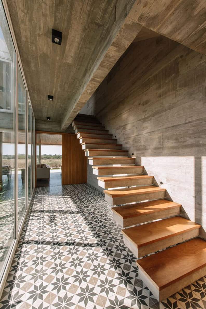 Casa na marina. Una propiedad que le da un lugar protagónico al hormigón