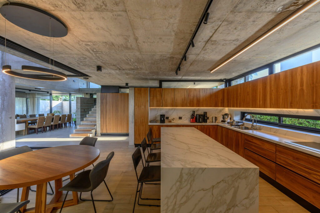 Casa nnCLP by nnarquitectos