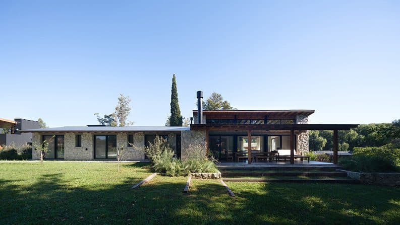 Casa Marayui by PBS arquitectos