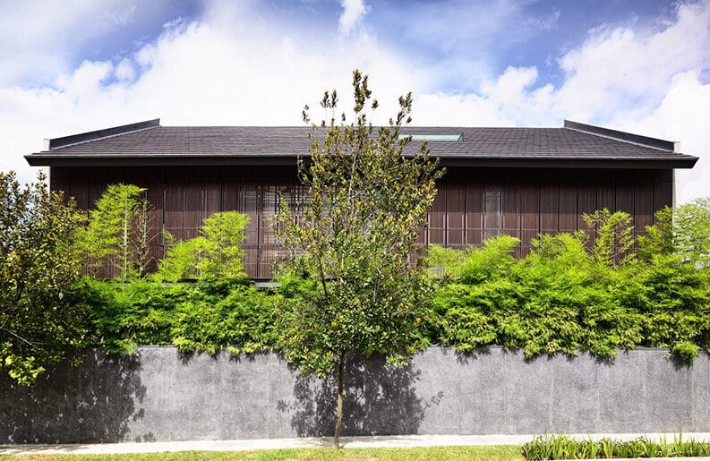 Cascading Courts by HYLA Architects