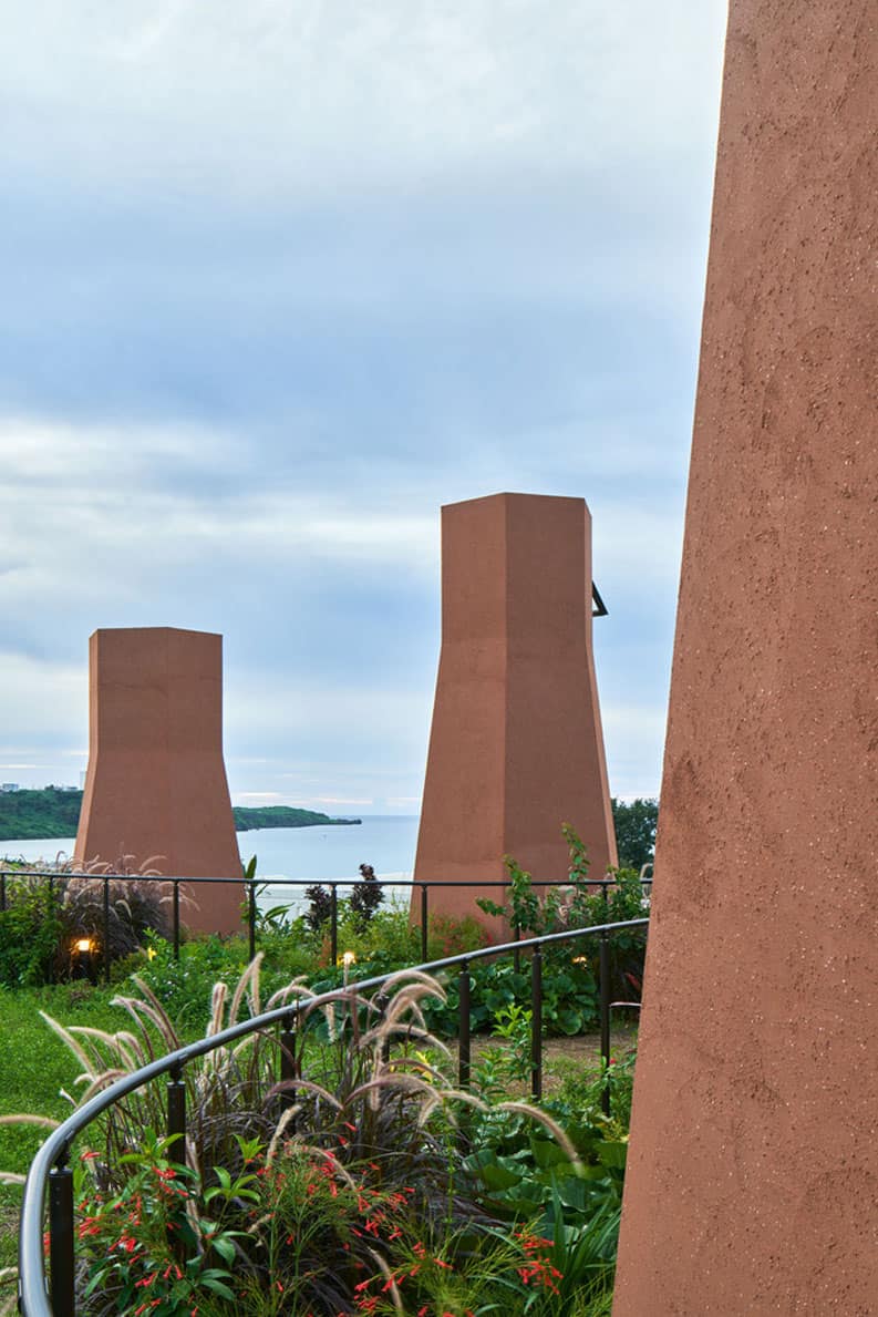 Centro de acogida Wind Chimneys