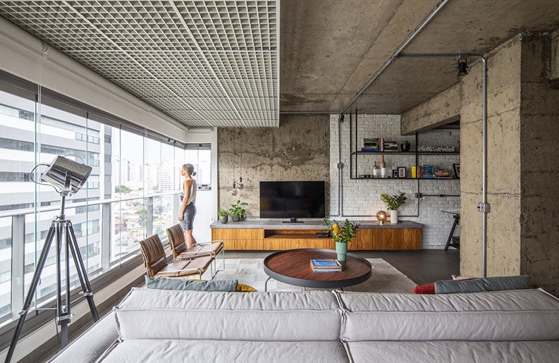 Departamento de concreto, Casa100 Arquitetura, Maira Acayaba