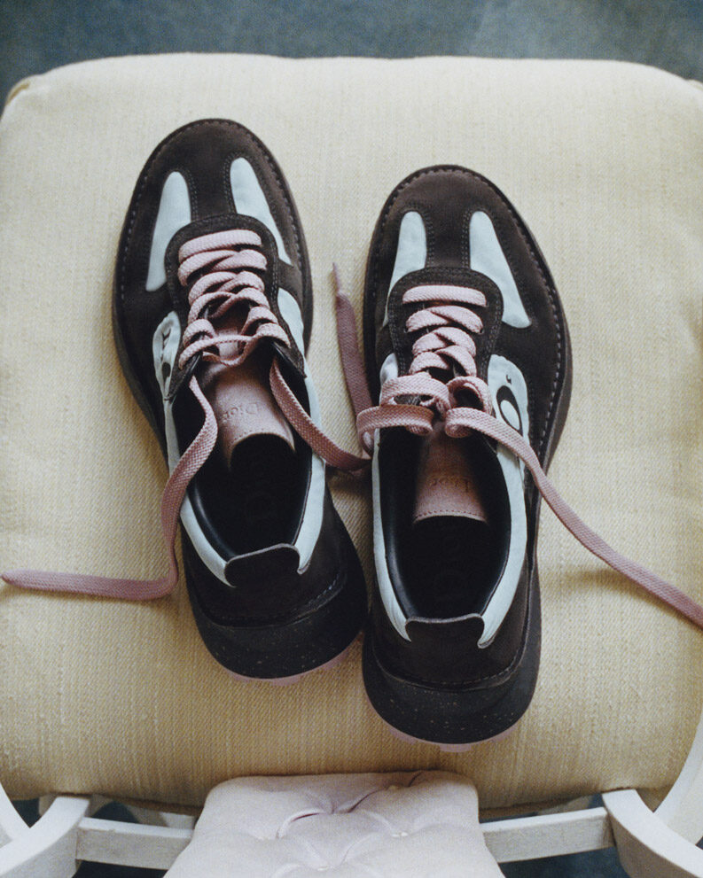 Dior presenta las nuevas Squash sneakers que redefinen el lujo deportivo