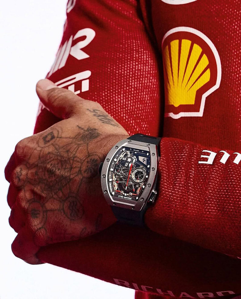 Inspirado en la Fórmula 1. Richard Mille y Ferrari lanzan un reloj de alto rendimiento que cuesta 1.5 millones de dólares
