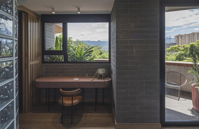 Hotel Heiss by Plan:b arquitectos