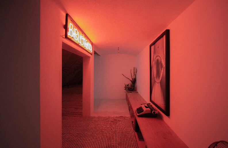 Hotel Sin Nombre