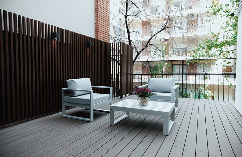 IN&OUT Design. Muchtek lanza una nueva línea de productos arquitectónicos de PVC ideales para ambientar espacios y sumar innovación, diseño y confort
