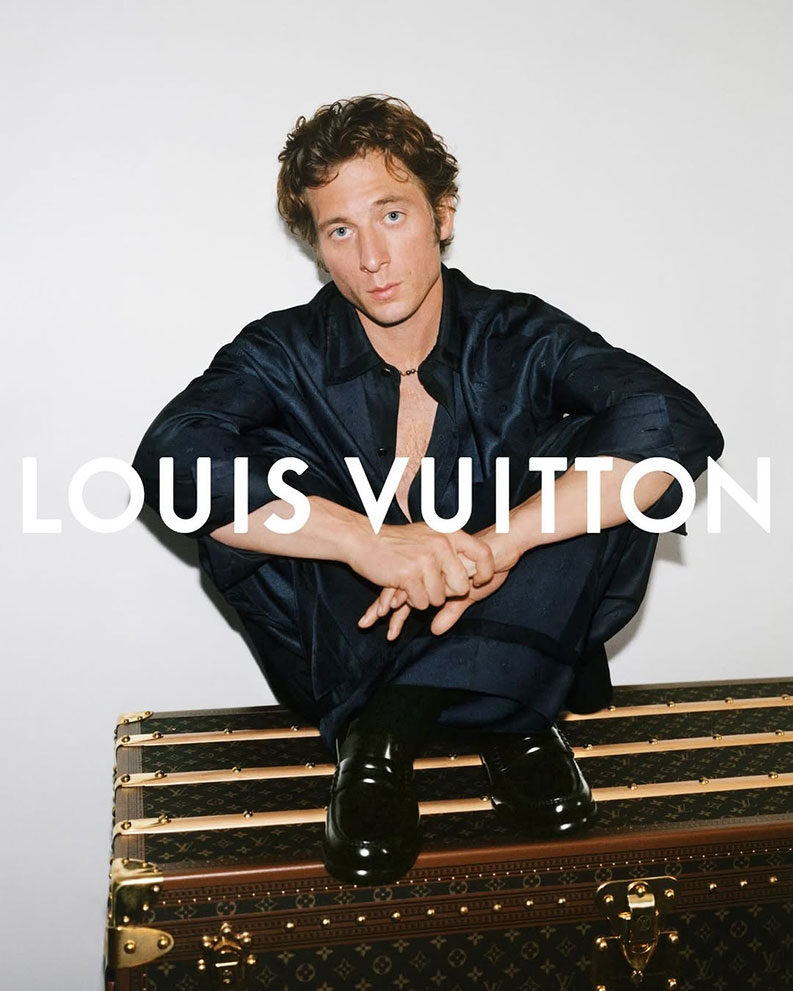 Jeremy Allen White - Louis Vuitton