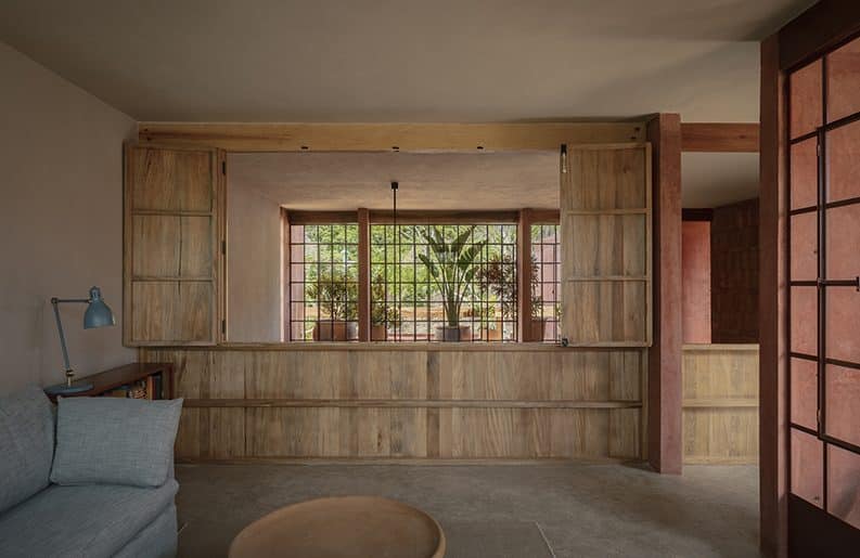 La Casa Roja by Ángel García Estudio