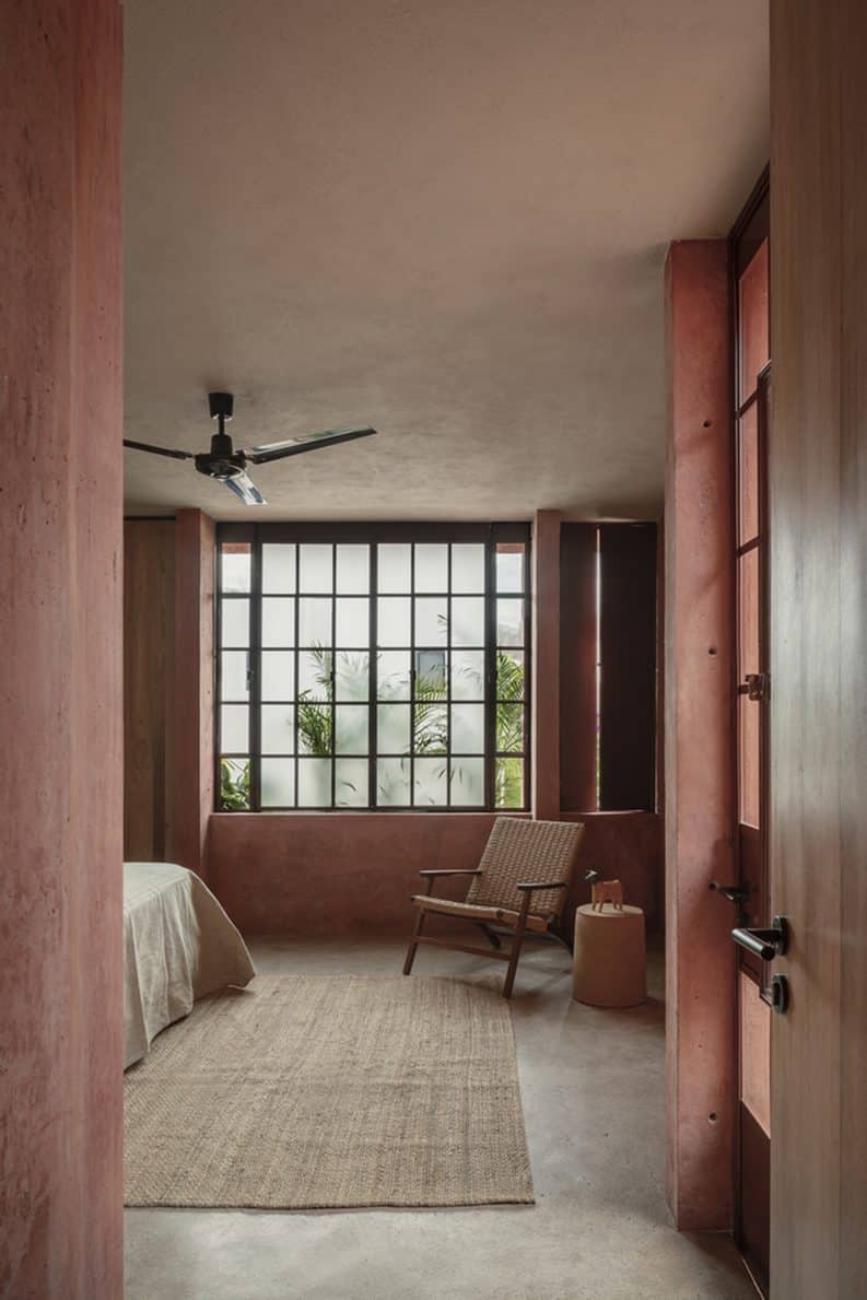 La Casa Roja by Ángel García Estudio