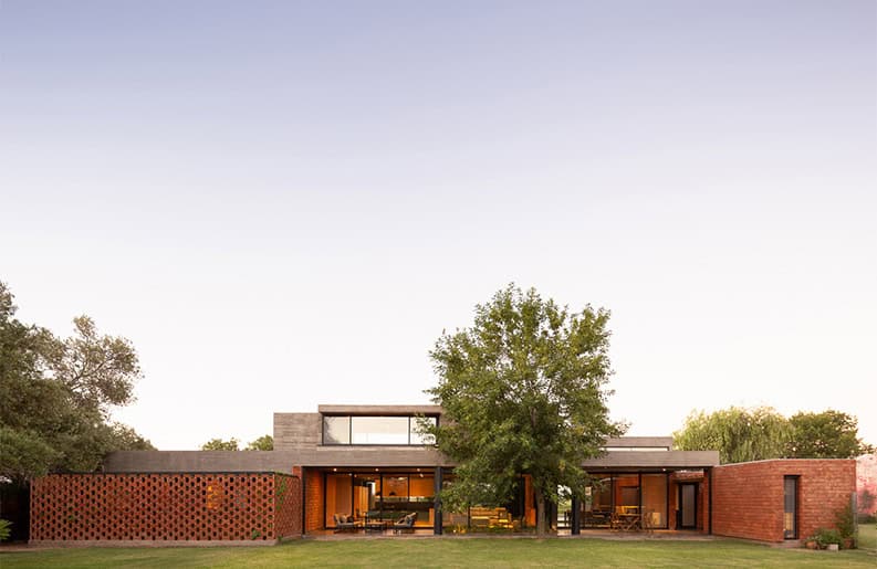 La casa de los 7 patios. Una vivienda que cuenta con un amplio terreno natural