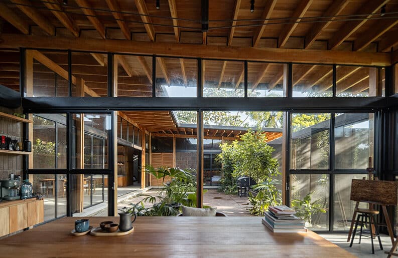 La Casa del Tiempo by Natura Futura