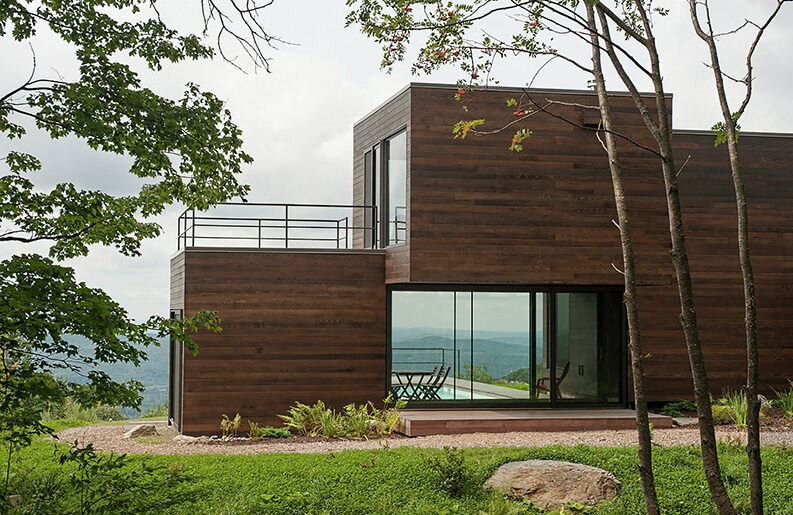 La Chèvre by Atelier Pierre Thibault