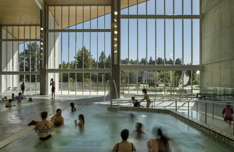 La casa de la nutria. El centro acuático de Nueva Westminster que se convirtió en el primer edificio cero carbono de su tipo en Canadá