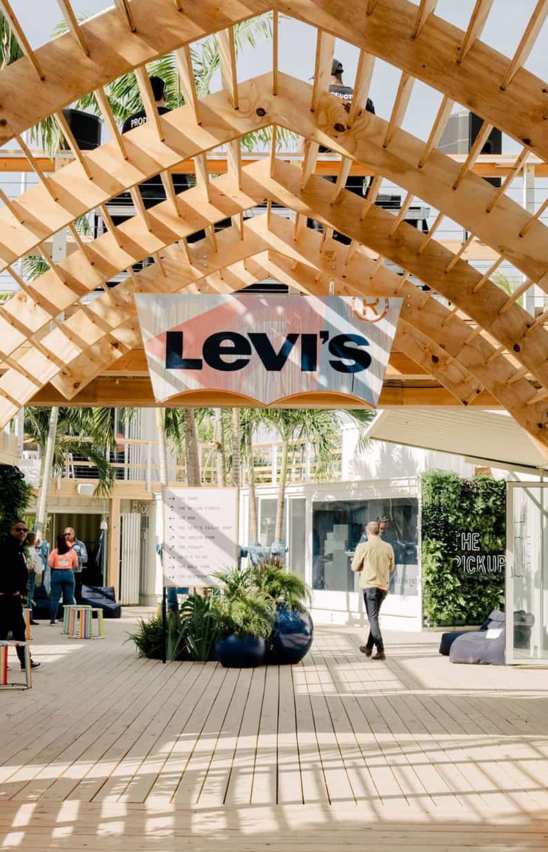 Levi's