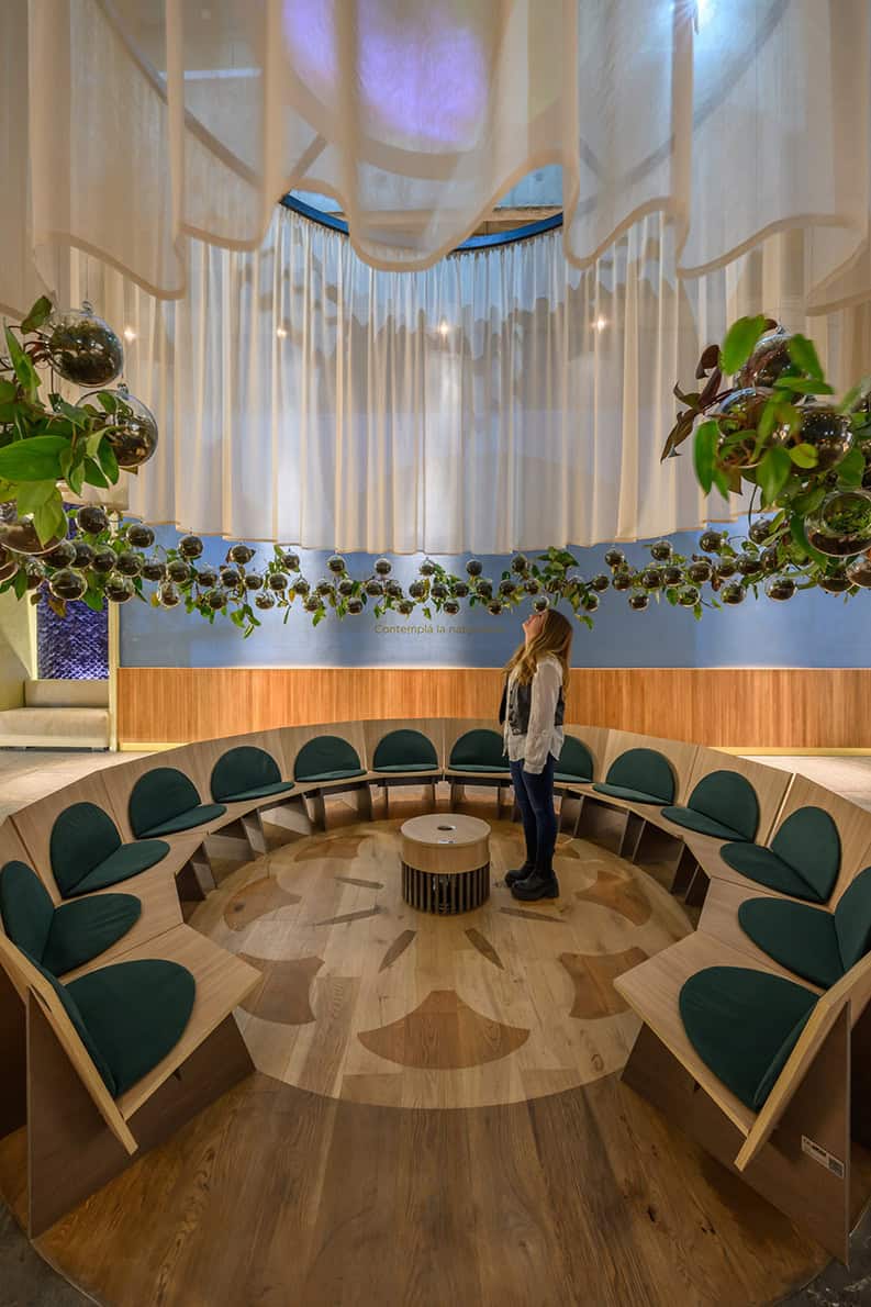 Lobby de Hotel Azur. Un proyecto que invita a vivir una experiencia nueva