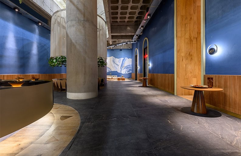 Lobby de Hotel Azur. Un proyecto que invita a vivir una experiencia nueva