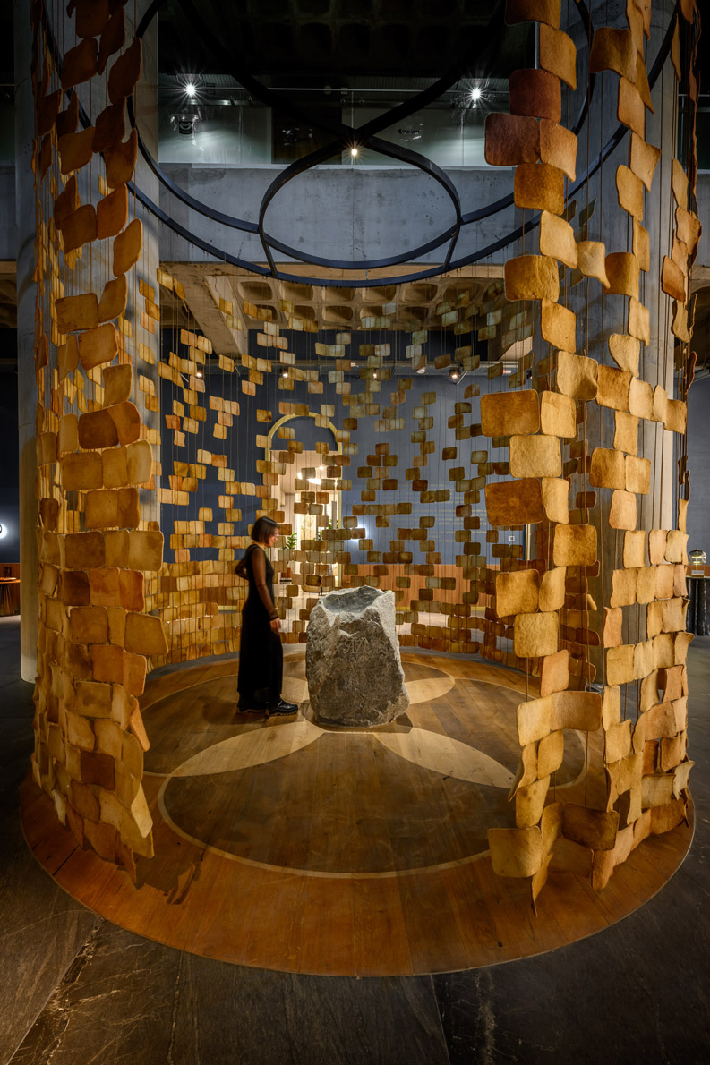 Lobby de Hotel Azur. Un umbral hacia un mundo de experiencias únicas