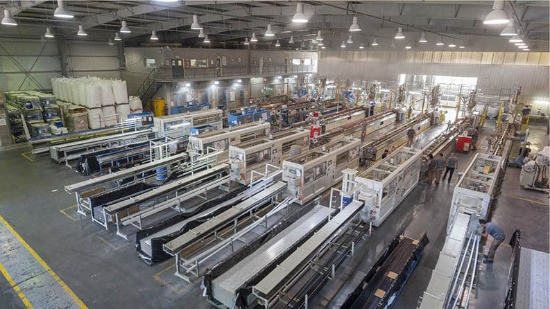 20 AÑOS DE INNOVACIÓN Y DISEÑO EN PVC // MUCHTEK