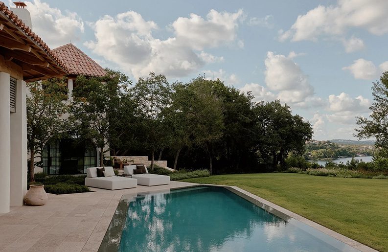 Mediterráneo Moderno en Austin