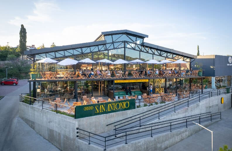 Mercado San Antonio, Gonzalo Viramonte, DEVELOPMENT ARCHITECTURAL GROUP – GUSTAVO BACILE mgter arq