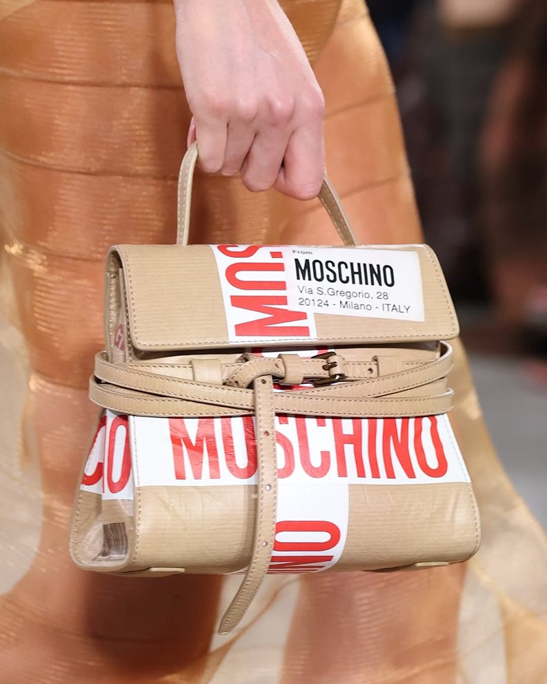Moschino - Primavera-verano 2026