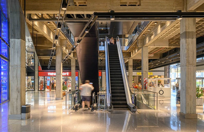 Nuevocentro Shopping. Una remodelación estructurada y elegante de un lugar icónico