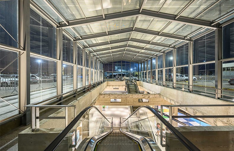 Nuevocentro Shopping. Una remodelación estructurada y elegante de un lugar icónico