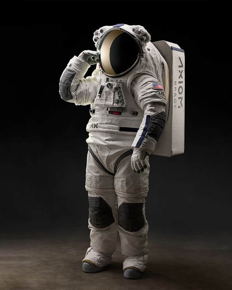 Oakley y Prada vestirán a los astronautas