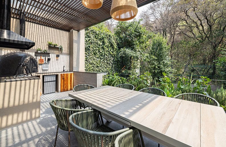 P11 by Elena Santoveña Arquitectos