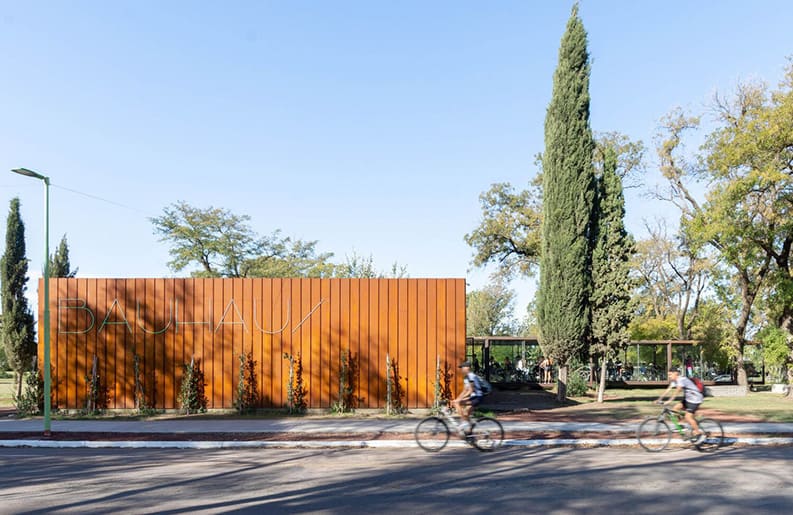 Pabellón en el Parque de Mayo, Bernardo Rosello Arquitectura, Nicolás Herrero