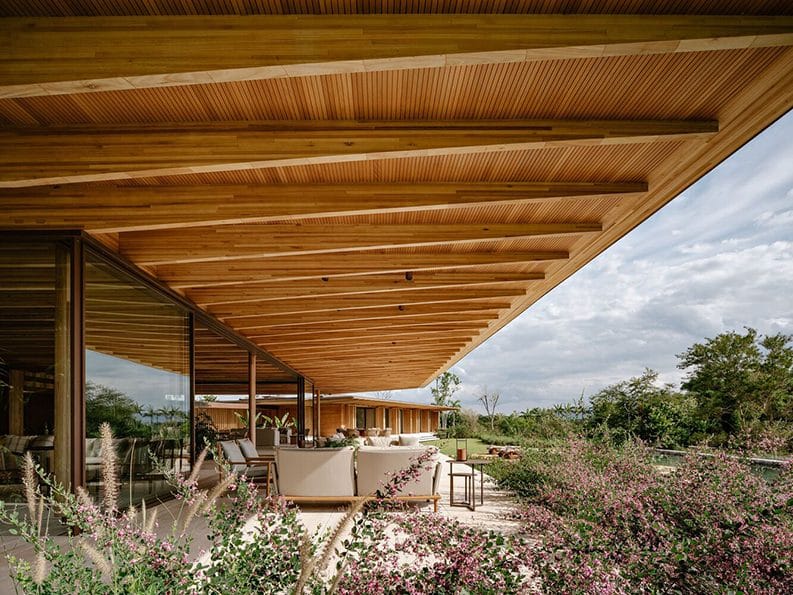 Residencia AMS by Jacobsen Arquitetura