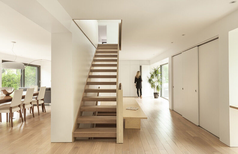 Residencia Belcourt by Atelier Pierre Thibault