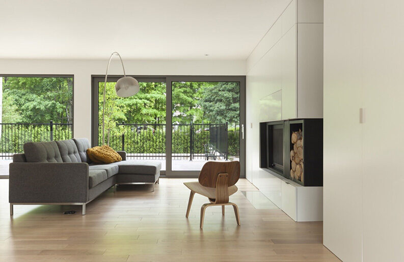 Residencia Belcourt by Atelier Pierre Thibault