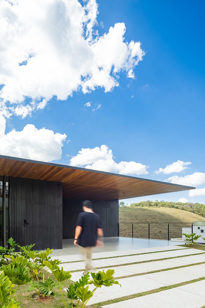 Residencia SF by Gabriel Micherif Arquitetura