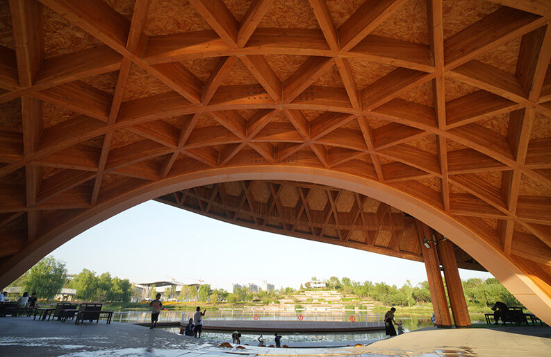 Restaurante Lakeside by THAD SUP Atelier