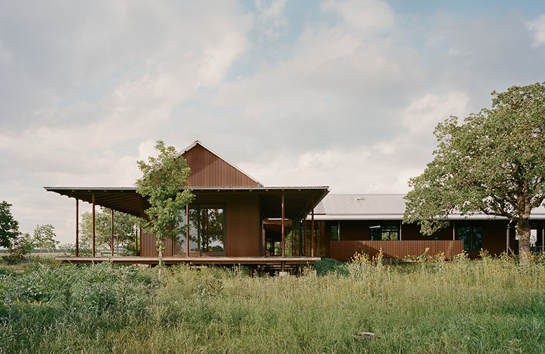 Roam Ranch by Baldridge Architects