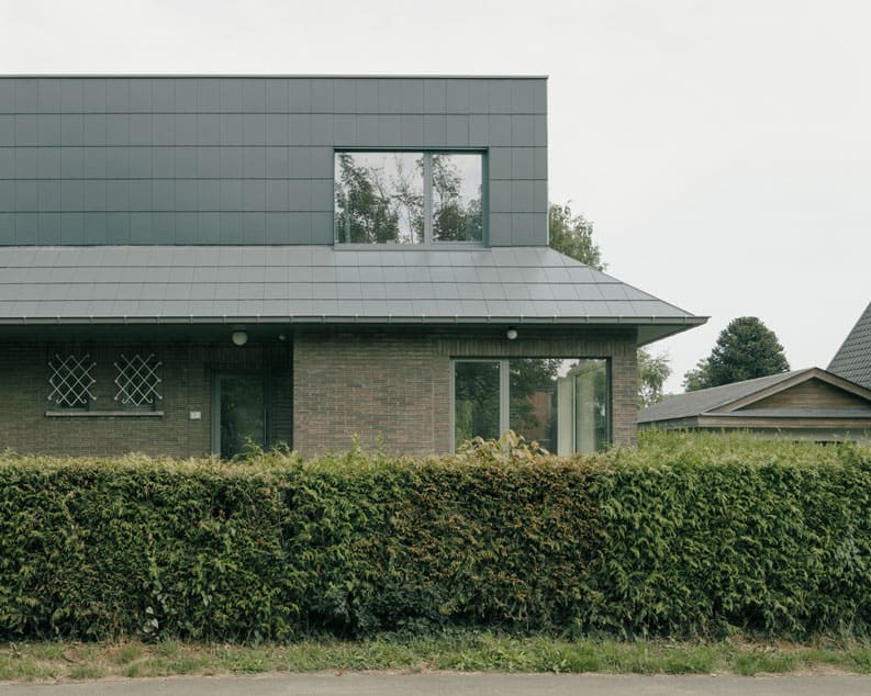 Una Casa con Sombrero