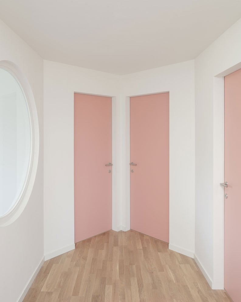 Una Casa con Sombrero