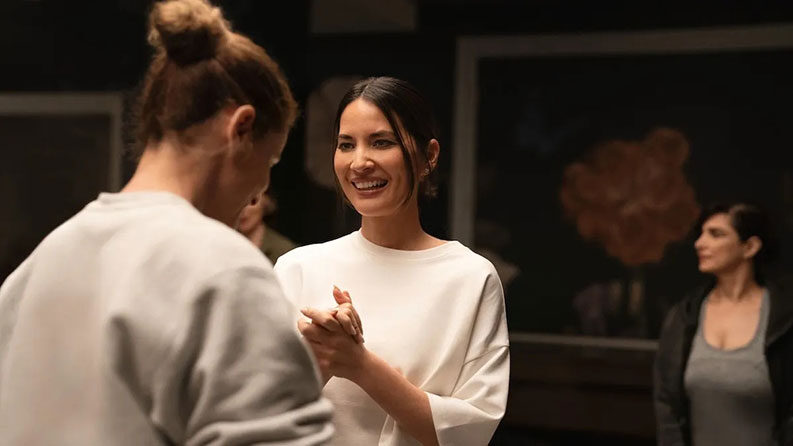 5 razones para ver “Your Friends & Neighbors”