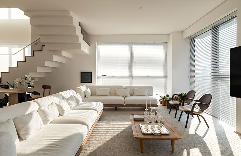 Elegancia funcional en un dúplex de 540 m²