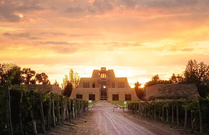 Catena Zapata. Elegida la mejor bodega del mundo.