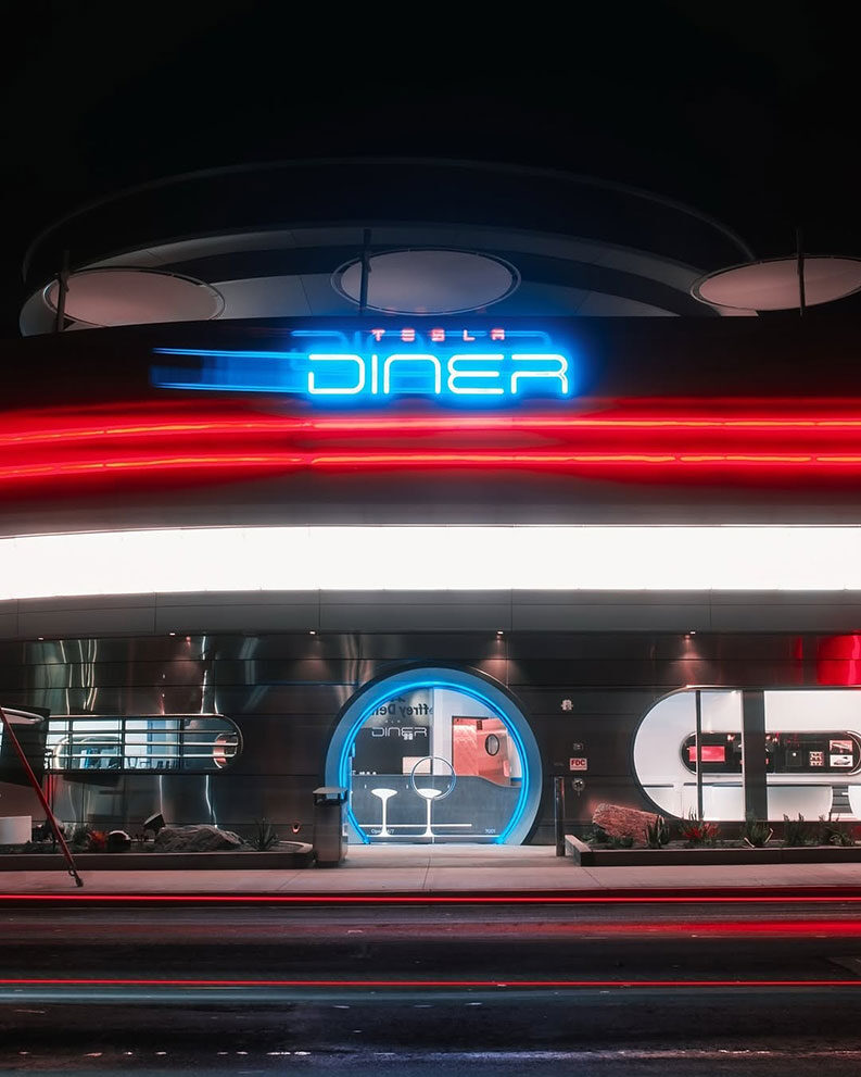 El primer restaurante de Tesla